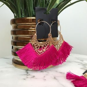 ‼️ Beautiful Thread Fan Style Earrings Pink Boho